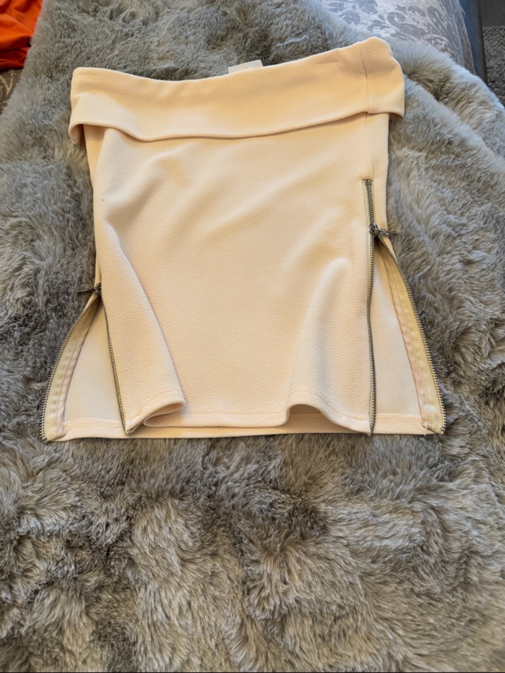 Cream Strapless Tube Shirt with Side Zip on both sides - Picture 7 of 9